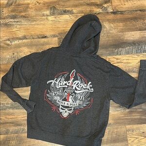 Hard Rock Tampa Gray Sweatshirt Vintage Look Super Soft Lightly Worn